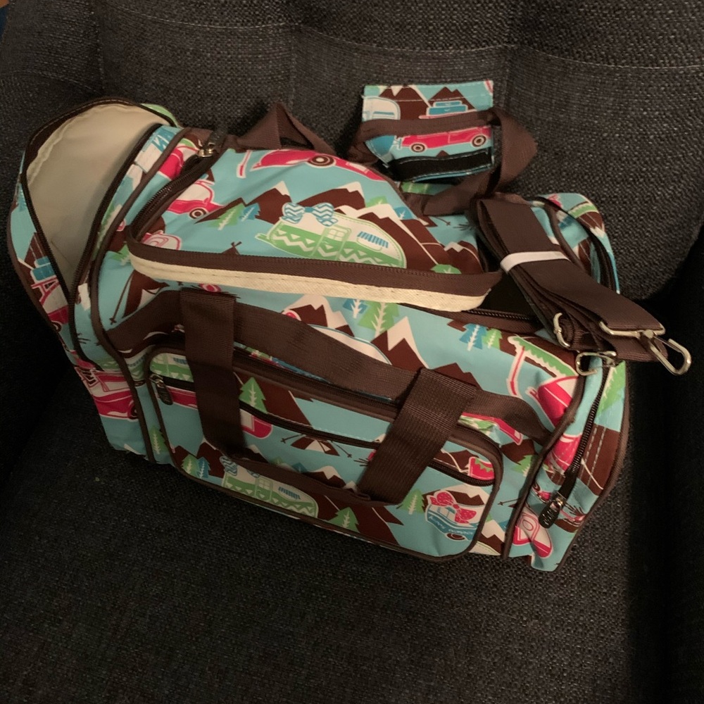 New happy camper duffel bag with brown trim 17”